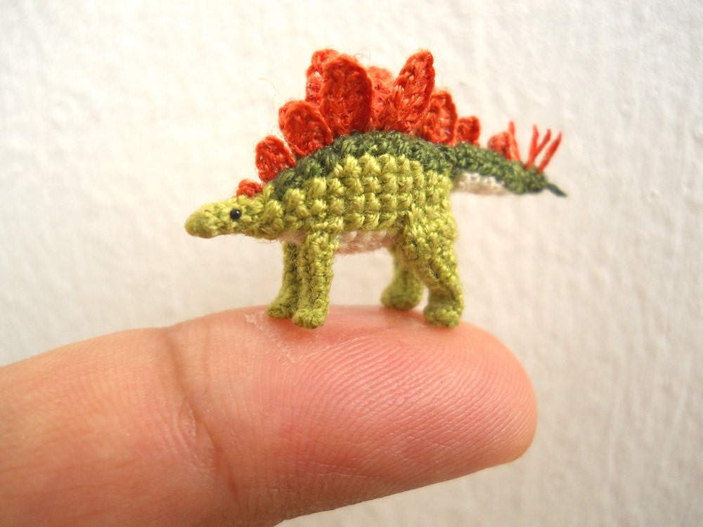 Miniature Stegosaurus - Crochet Dinosaur Amigurumi - Made To Order
