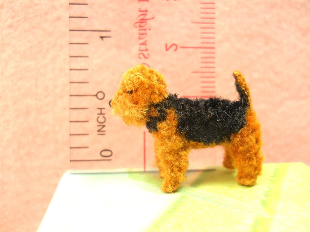 Welsh Terrier - Tiny Crochet Miniature Dog Stuffed Animals - Made To Order