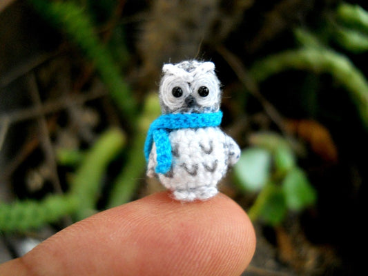 Polar Owl Blue Scarf - Crochet Miniature Bird Amigurumi - Made To Order