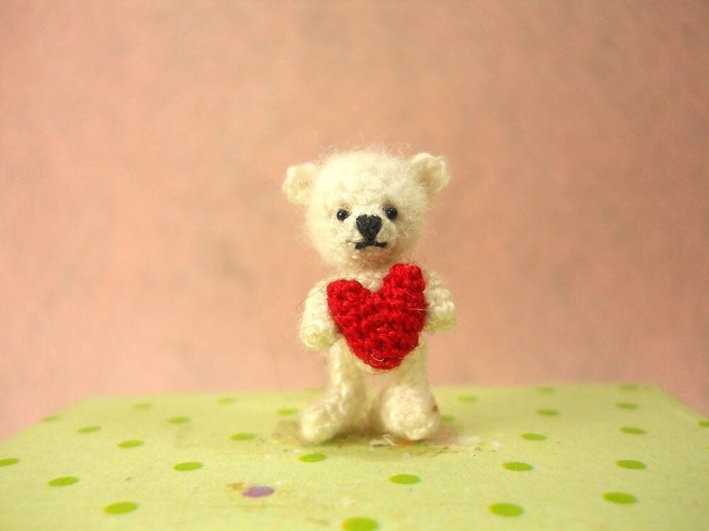 Mini White Bear Holding Heart - Micro Crochet Miniature Bear - Made To Order
