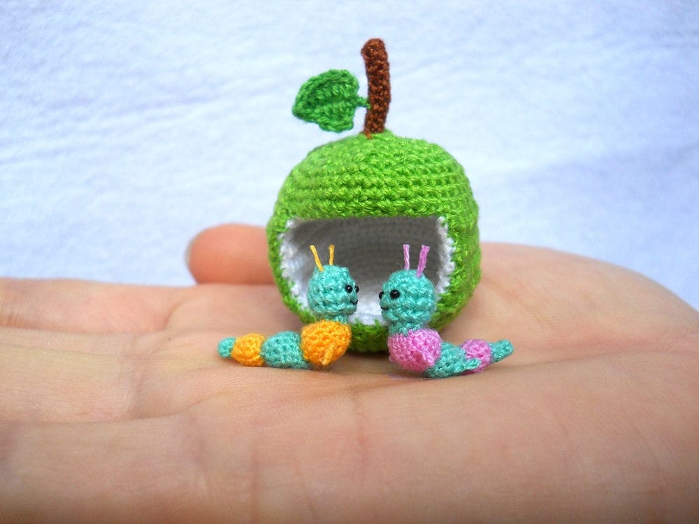 Miniature Worms and Apple, Micro Crochet Valentine Worm Couple - Made To Order