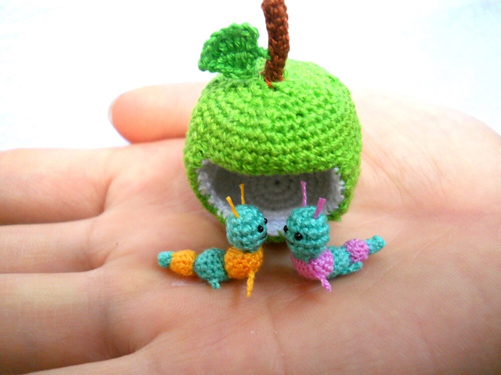 Miniature Worms and Apple, Micro Crochet Valentine Worm Couple - Made To Order