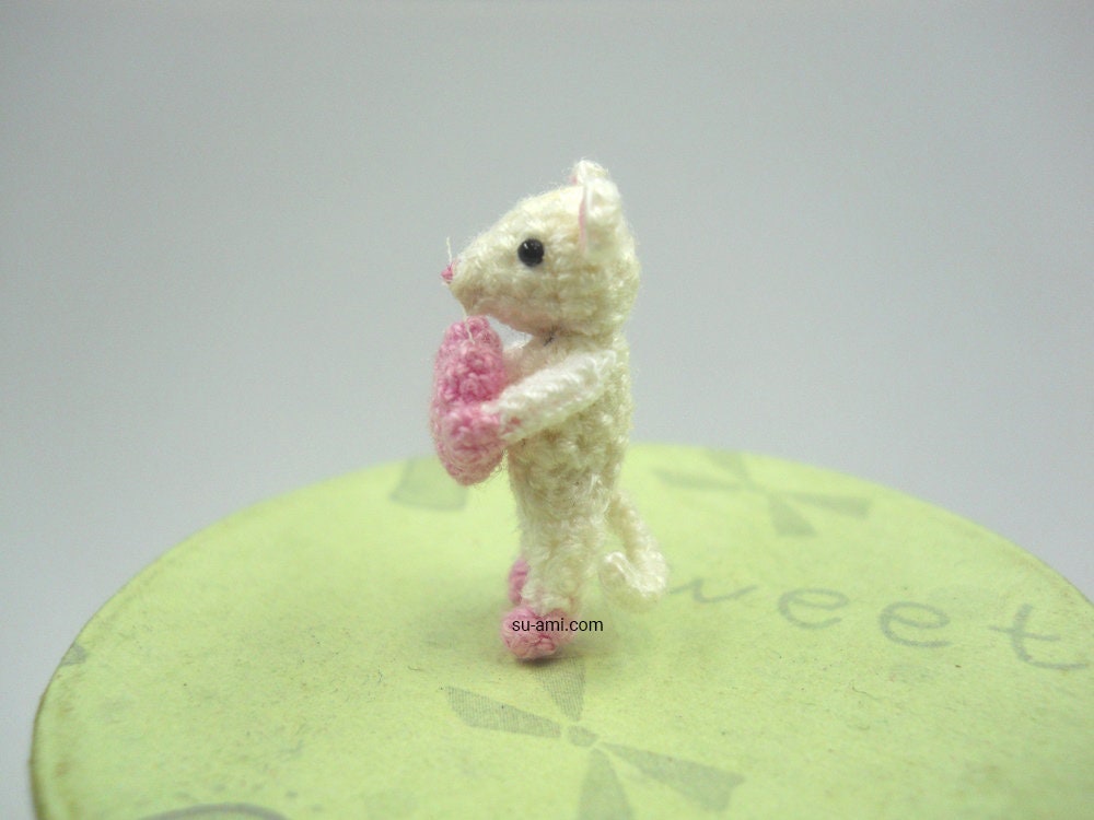 0.8 Inch Mouse With Heart - Miniature Crochet Amigurumi White Mouse Holding Pink Heart - Made To Order