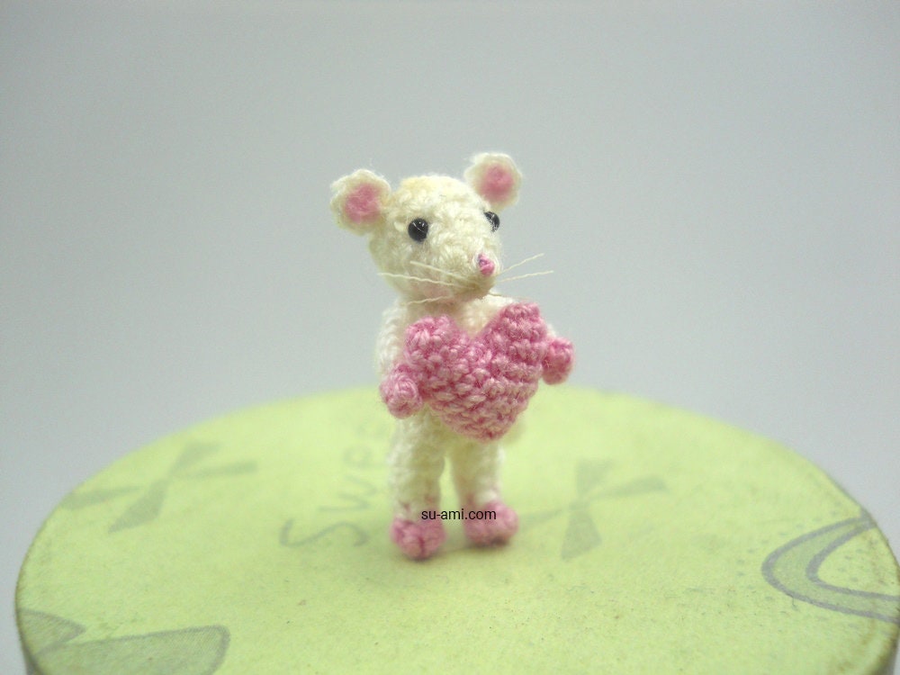 0.8 Inch Mouse With Heart - Miniature Crochet Amigurumi White Mouse Holding Pink Heart - Made To Order