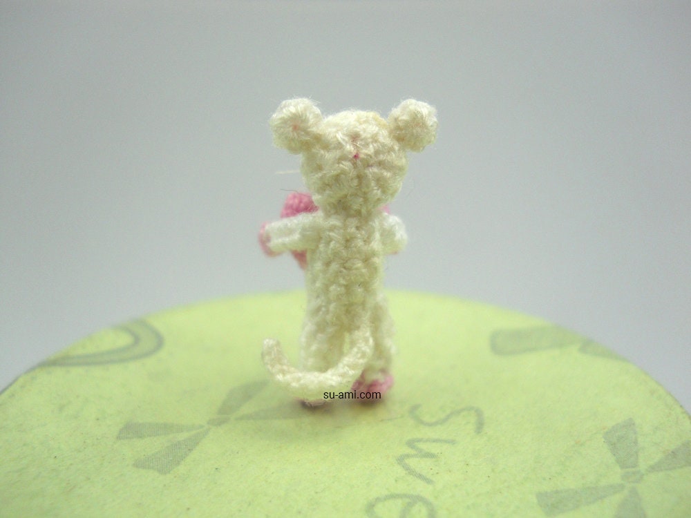 0.8 Inch Mouse With Heart - Miniature Crochet Amigurumi White Mouse Holding Pink Heart - Made To Order