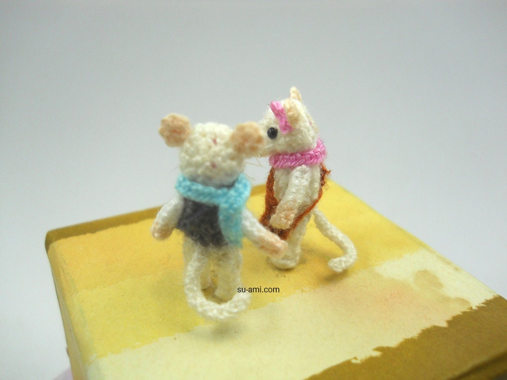 Mini Mice Best Friends - Miniature Crochet Amigurumi White Mice - Made To Order