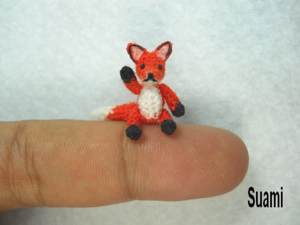 Mini Red Fox Amigurumi - Micro Dollhouse Miniature Crochet Tiny Foxes - Made To Order