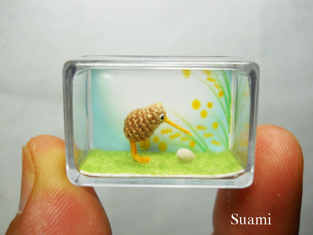 Miniature Brown Kiwi With Egg - Tiny Crochet Kiwi Birds - Made To Order