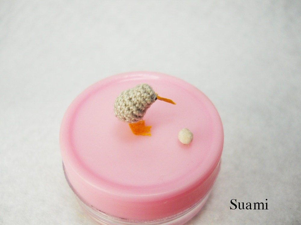 Micro Grey Kiwi With Egg - Tiny Crochet Miniature Kiwi Bird - Made To Order