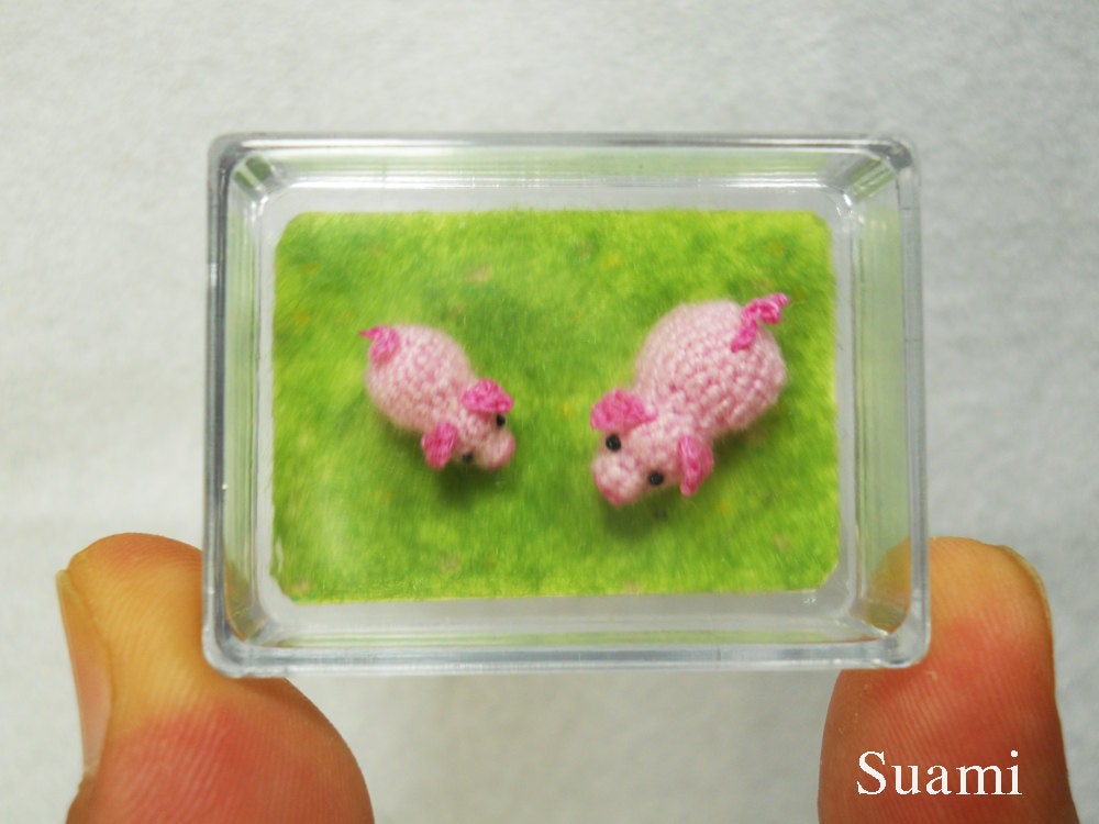 Micro Pink Pig and Piglet - Tiny Amigurumi Miniature Crochet Pigs - Set Of Two - Made To Order