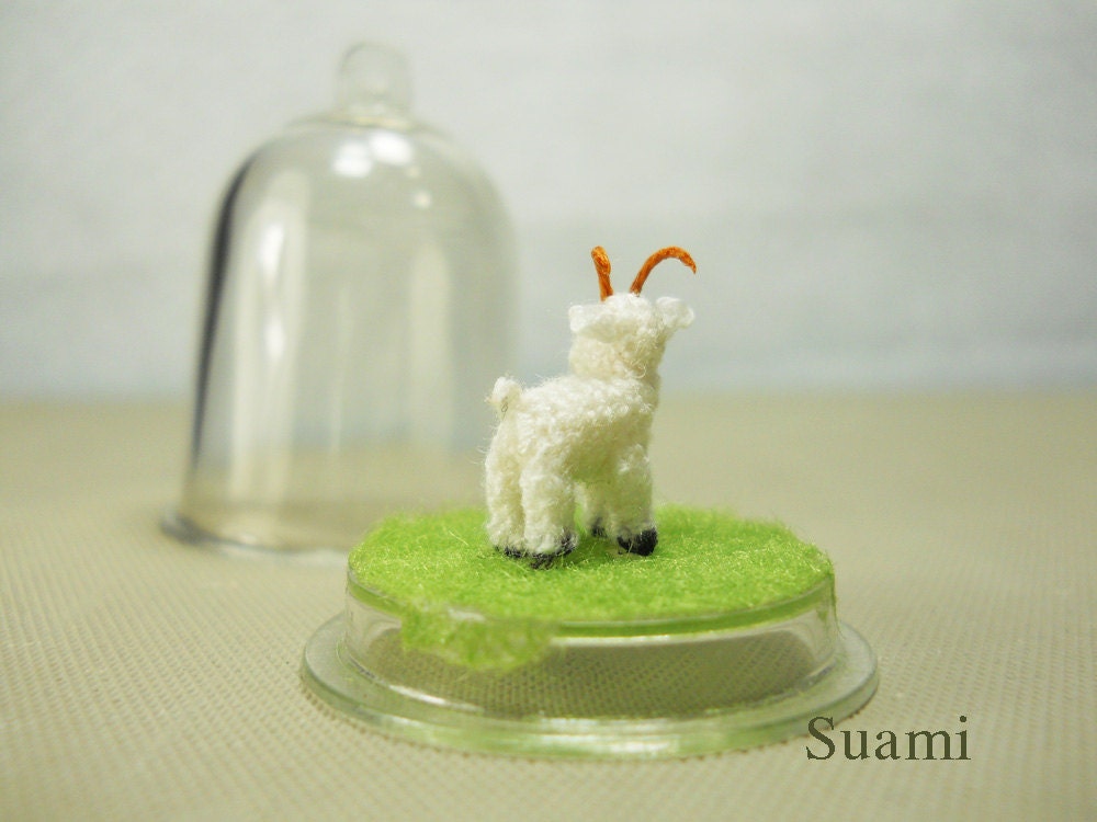 0.4 Inch Micro Goat In Tiny Dome - Tiny Amigurumi Miniature Crochet Stuff Animal - Made To Order