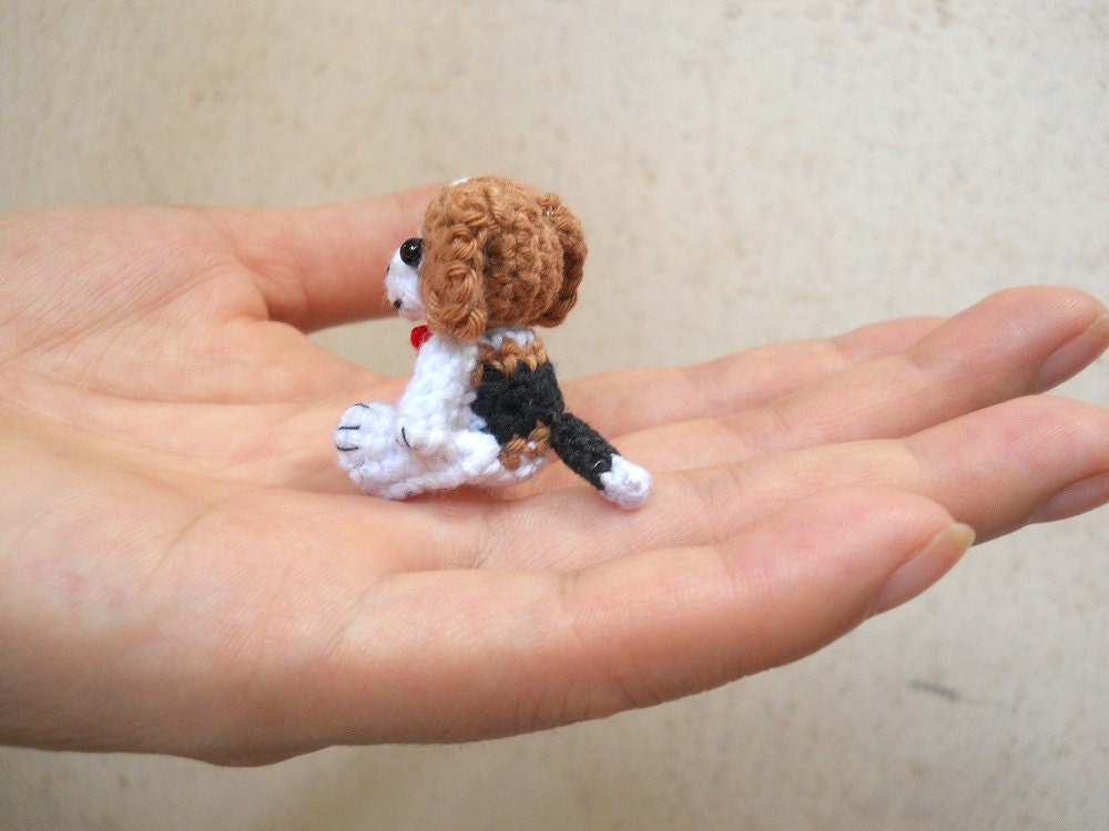 Beagle - Crochet Miniature Dog Stuffed Animals - Made To Order