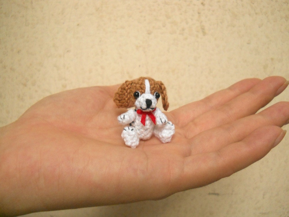 Beagle - Crochet Miniature Dog Stuffed Animals - Made To Order
