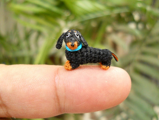 0.6 Inch Miniature Dachshund Sausage Dog Amigurumi - Tiny Crochet Black Brown Dog Dachshunds - Made To Order