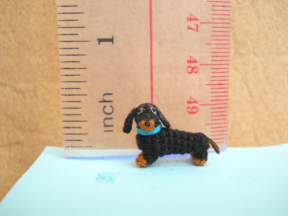 0.6 Inch Miniature Dachshund Sausage Dog Amigurumi - Tiny Crochet Black Brown Dog Dachshunds - Made To Order