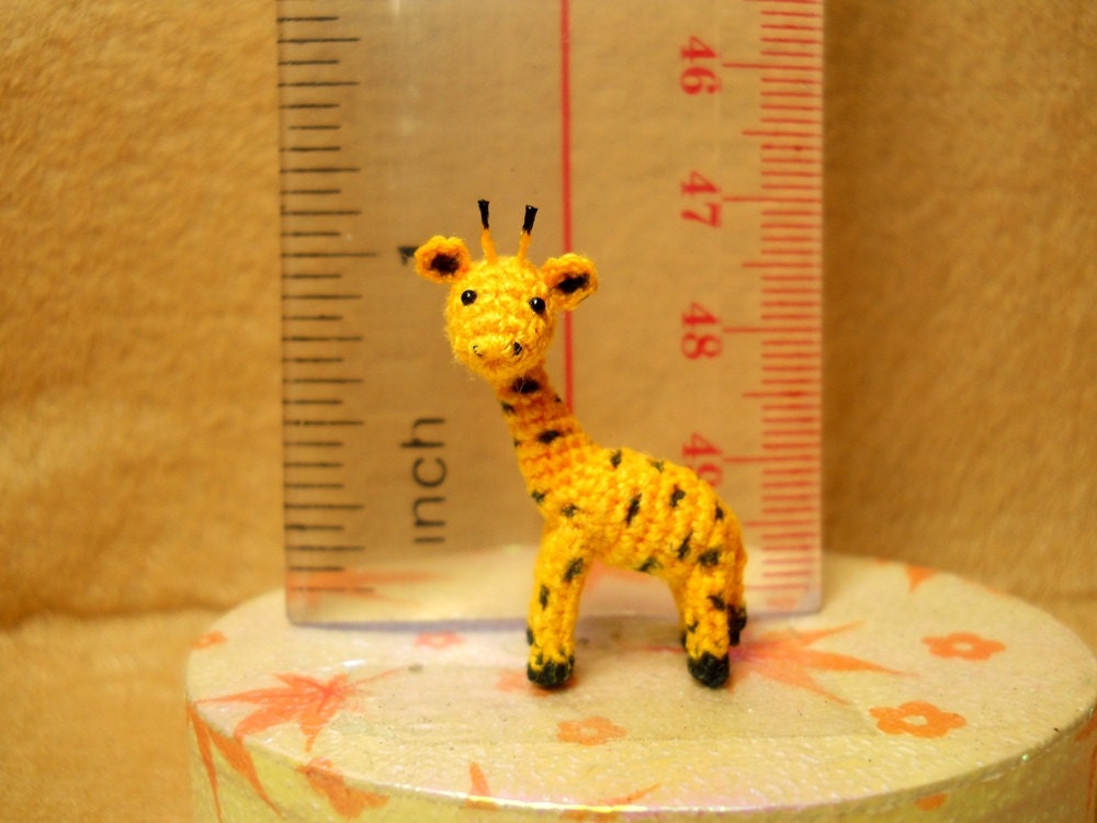 Mini Miniature Crochet Giraffe - Tiny Amigurumi Miniature Thread Animal Doll - Made To Order