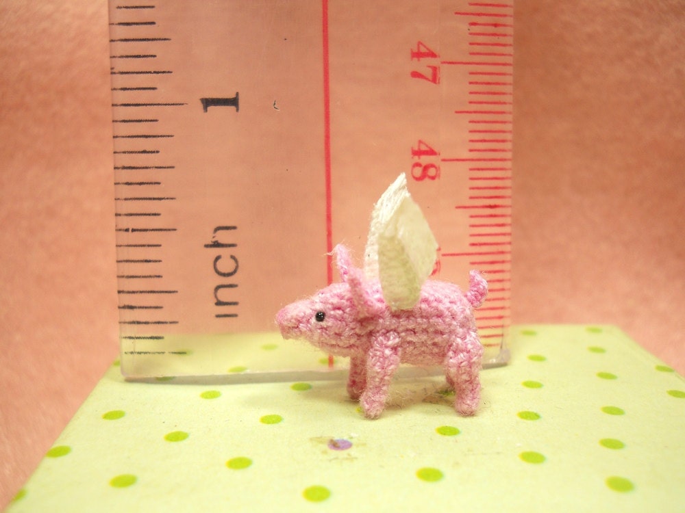 Miniature Plying Pig Amigururmi - Tiny Crocheted Winged Pig stuffed Animal - Made To Order