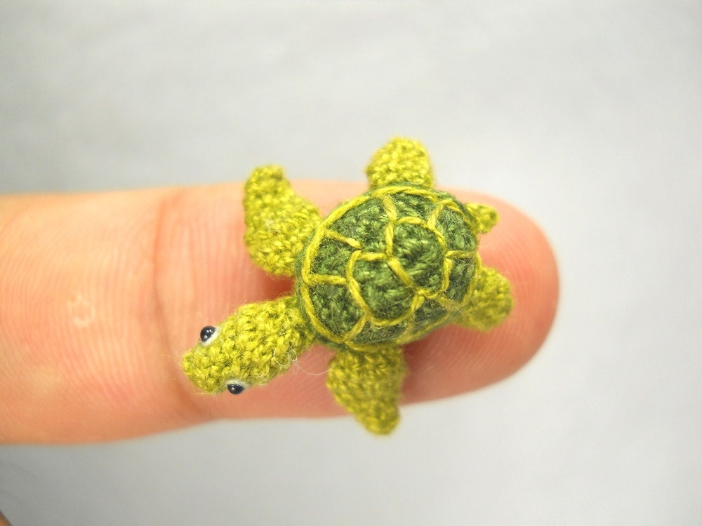 Miniature Green Sea Turtle - Amigurumi Crochet Miniature Tiny Stuffed Animal - Made To Order