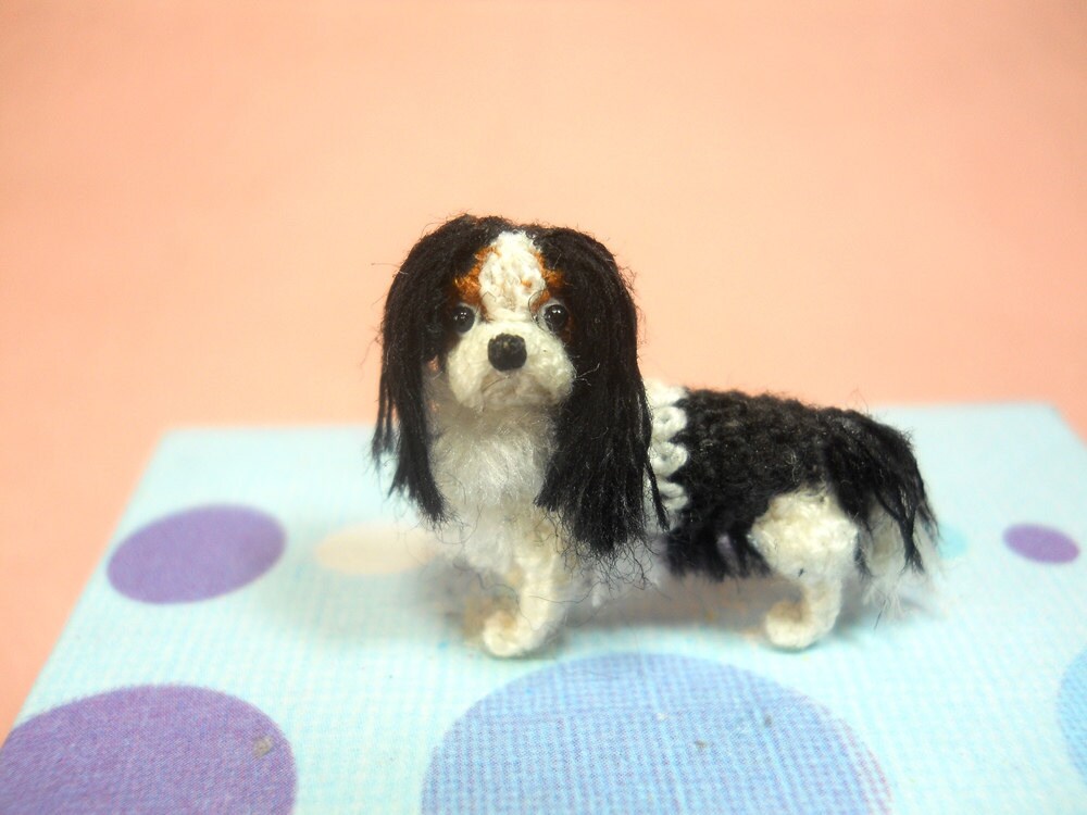 Tricolor Cavalier King Charles Spaniel - Tiny Crochet Miniature Dog Stuffed Animals - Made To Order