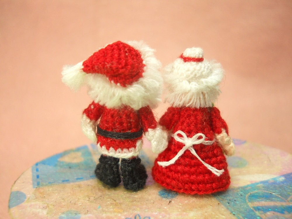 Mr and Mrs Santa Claus - Micro Amigurumi Crochet Tiny Doll - Made To Order