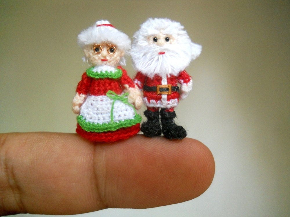 Mr and Mrs Santa Claus - Micro Amigurumi Crochet Tiny Doll - Made To Order