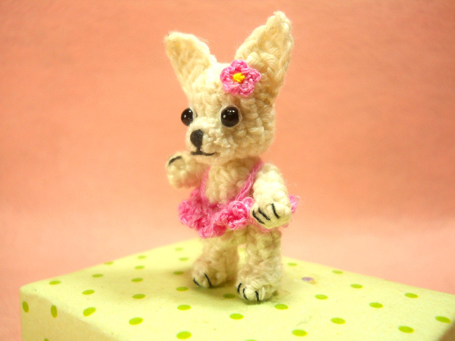 Mini Chihuahua Girl - Crochet Miniature Dog Stuffed Animals - Made To Order