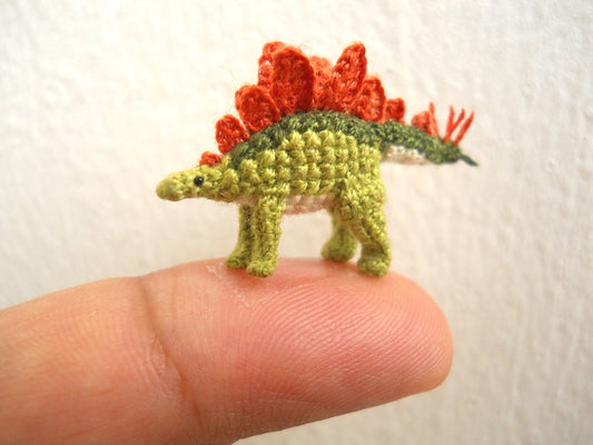 Miniature Stegosaurus - Crochet Dinosaur Amigurumi - Made To Order