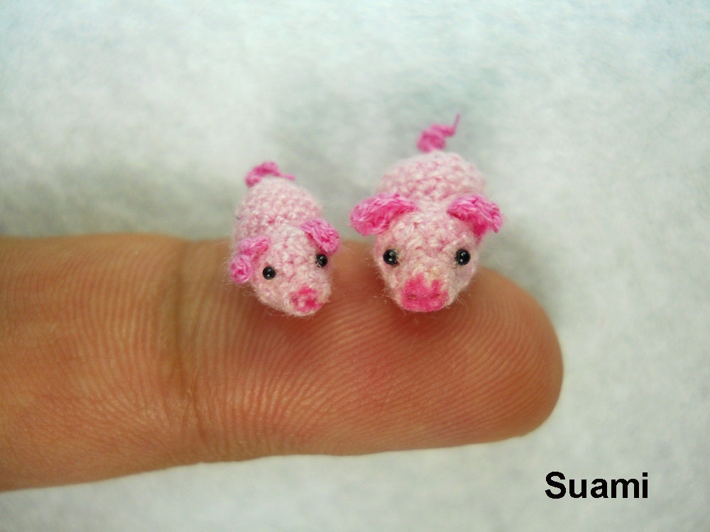 Micro Pink Pig and Piglet - Tiny Amigurumi Miniature Crochet Pigs - Set Of Two - Made To Order
