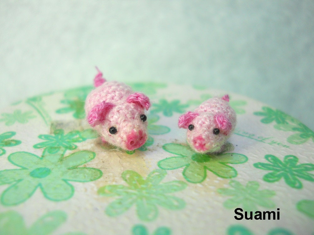 Micro Pink Pig and Piglet - Tiny Amigurumi Miniature Crochet Pigs - Set Of Two - Made To Order