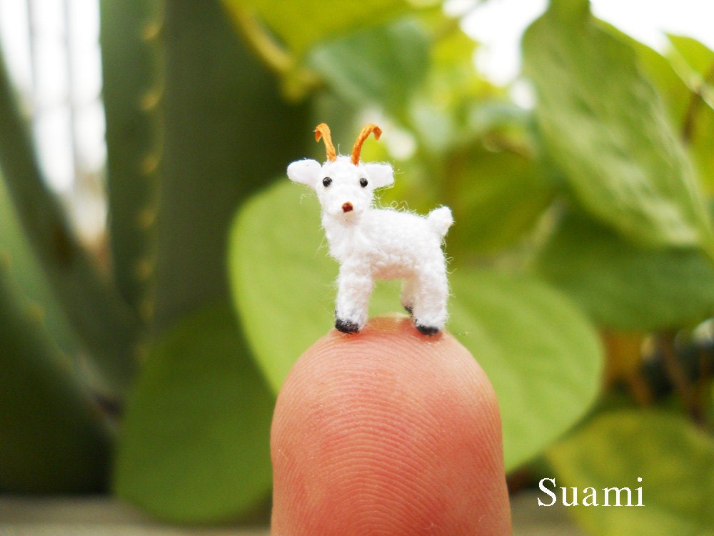 0.4 Inch Micro Goat In Tiny Dome - Tiny Amigurumi Miniature Crochet Stuff Animal - Made To Order