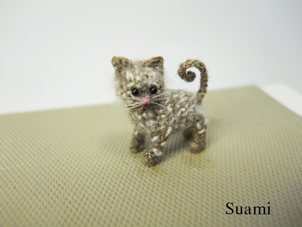 1/2 Inch Micro Grey Cat Kitten - Tiny Crochet Miniature Cat Amigurumi - Made to Order