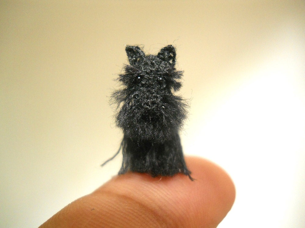 Miniature Black Schnauzer - Micro amigurumi Tiny Crochet Dog - Made To Order