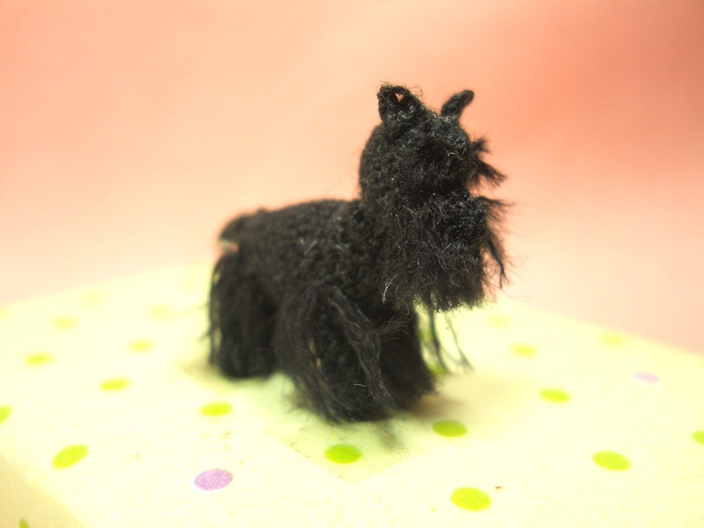 Miniature Black Schnauzer - Micro amigurumi Tiny Crochet Dog - Made To Order