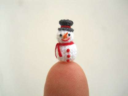 Micro Snowman in Dome Pendant - Miniature Crochet Amigurumi Tiny doll - Made To Order