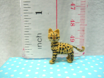 Micro Miniature Bengal Cat - Tiny Crochet Miniature Cat Amigurumi - Made to Order